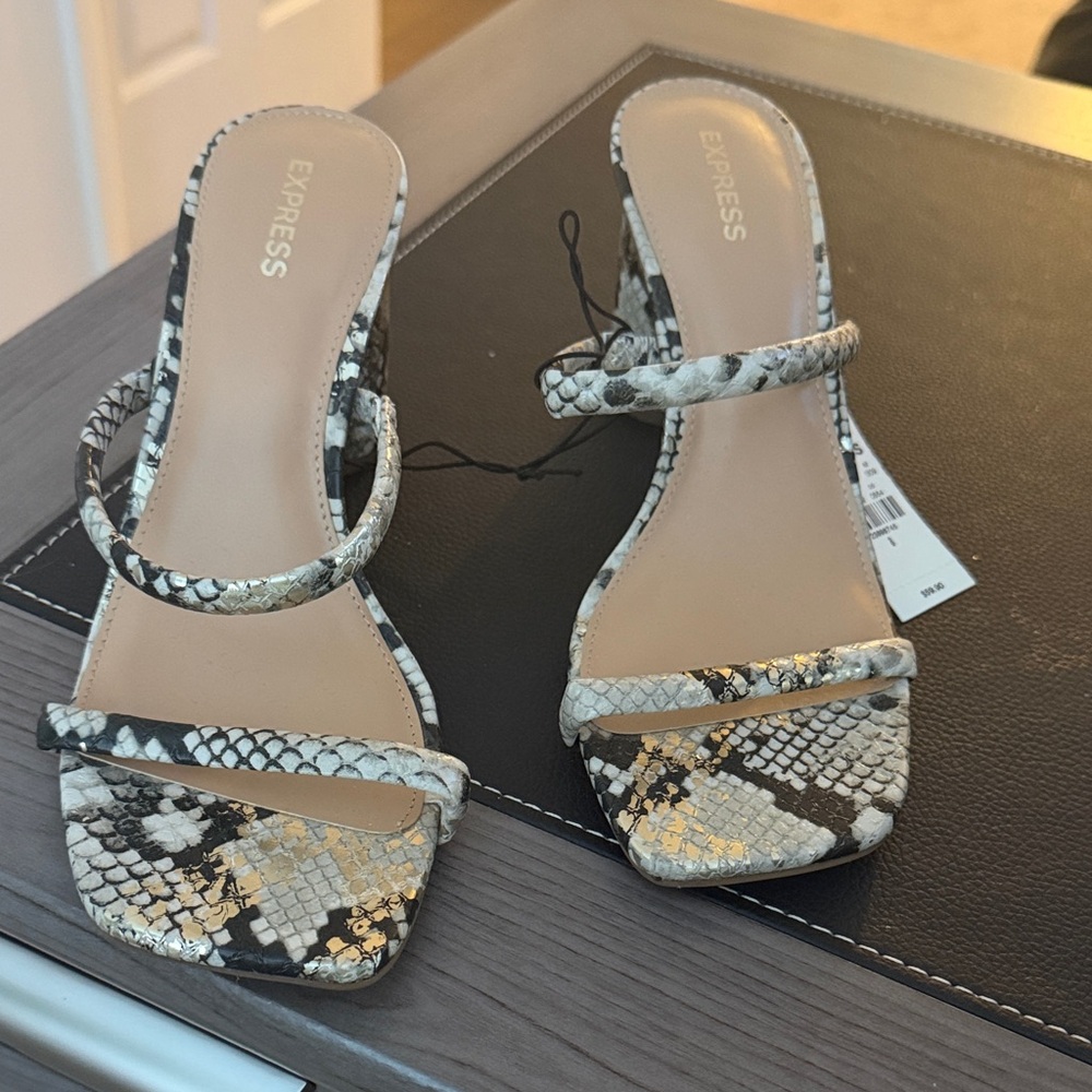 Express Women's Snakeskin Heels - Black, White, and Gold